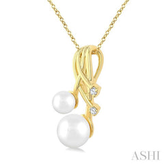 7-5 MM Cultured Pearl and 1/20 Ctw Round Cut Diamond Fashion Pendant With Chain in 10K Yellow Gold