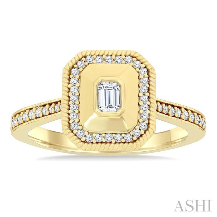 1/3 Ctw Octagonal Shaped Art Deco Emerald and Round Cut Diamond Fashion Ring in 14K Yellow Gold