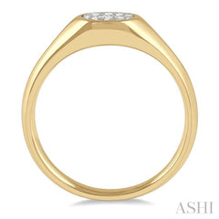 1/4 Ctw Oval Shape Lovebright Diamond Ring in 14K Yellow and White Gold