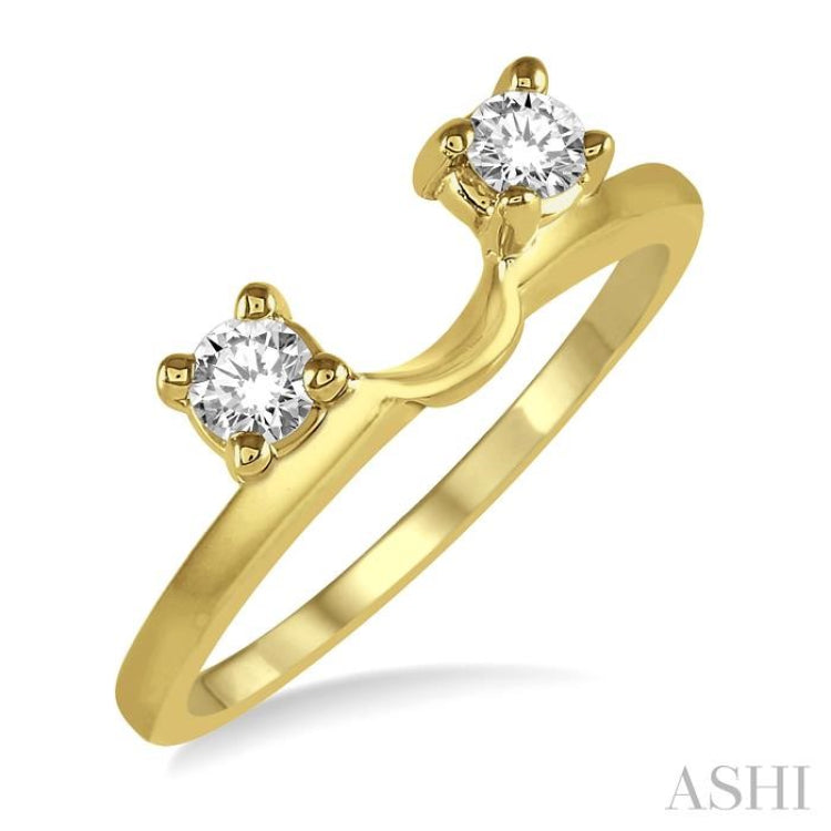 1/4 Ctw Round Cut Diamond Wrap Ring in 14K Yellow Gold