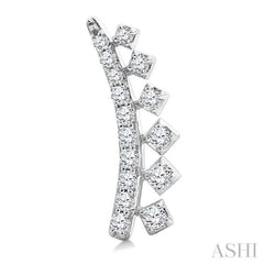 1/4 Ctw Curved Bar Geometric Round Cut Diamond Fashion Ear Climber in 14K White Gold