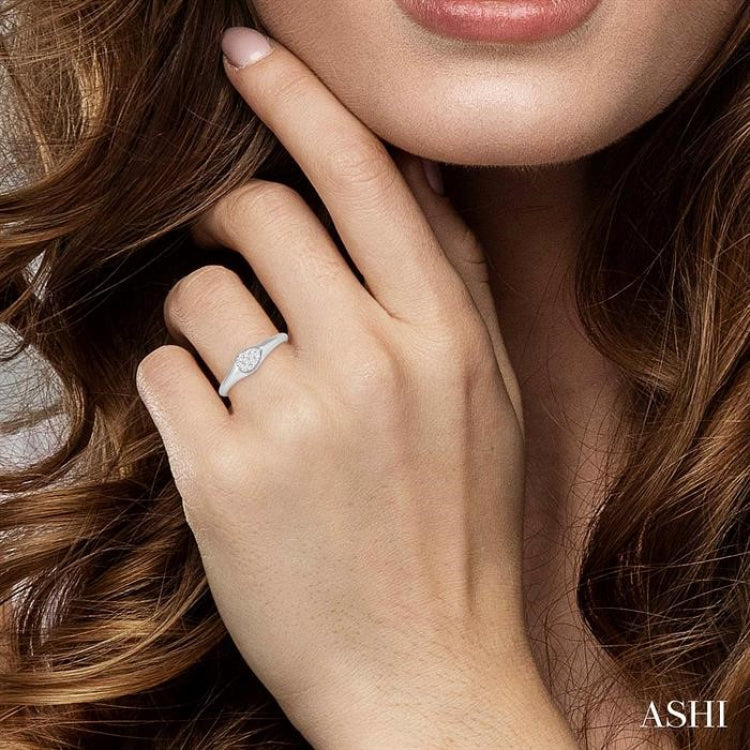 1/10 Ctw Pear Shape Lovebright Diamond Ring in 14K White Gold