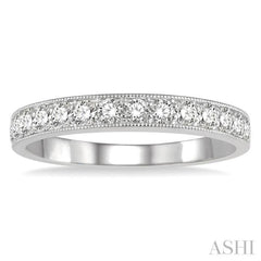1/2 Ctw Round Cut Diamond Wedding Band in 14K White Gold
