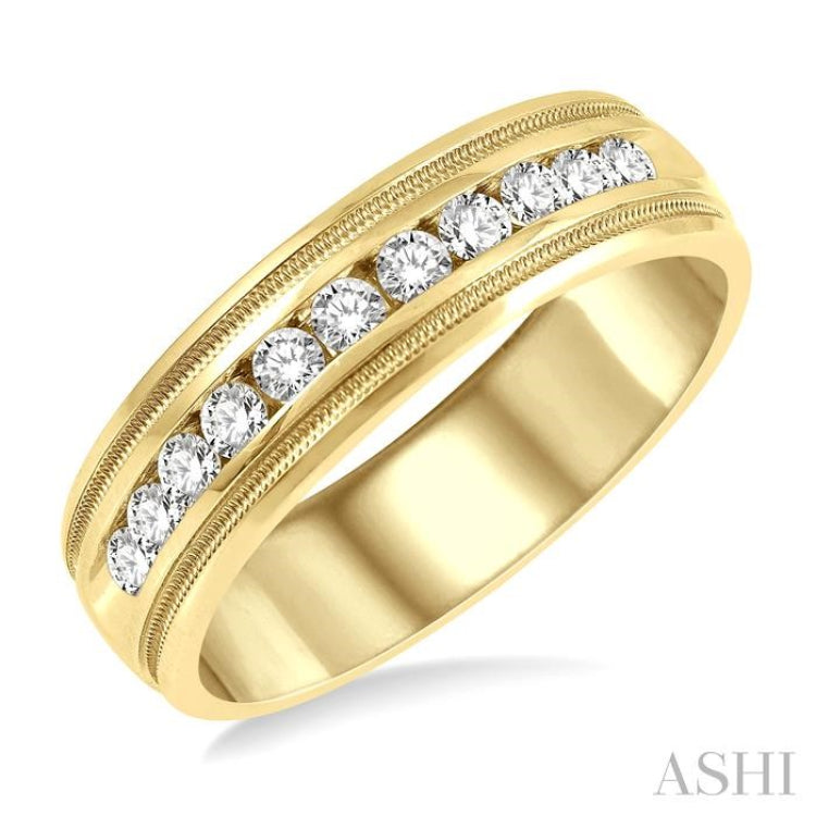 1/2 Ctw Parallel Milgrain & Niched Center Round Cut Diamond Men's Wedding Band in 14K Yellow Gold