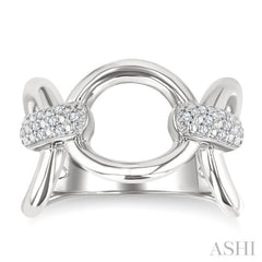 1/10 Ctw Oval Shape Bar Accent Round Cut Diamond Bold Fashion Ring in Sterling Silver