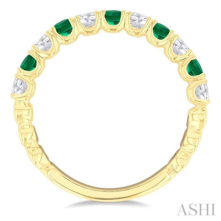 2.6 MM Emerald and 3/8 Ctw Round Cut Diamond Precious Wedding Band in 14K Yellow Gold
